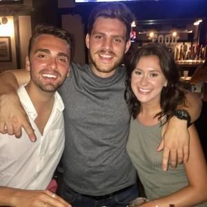 Meet your Posher, Max